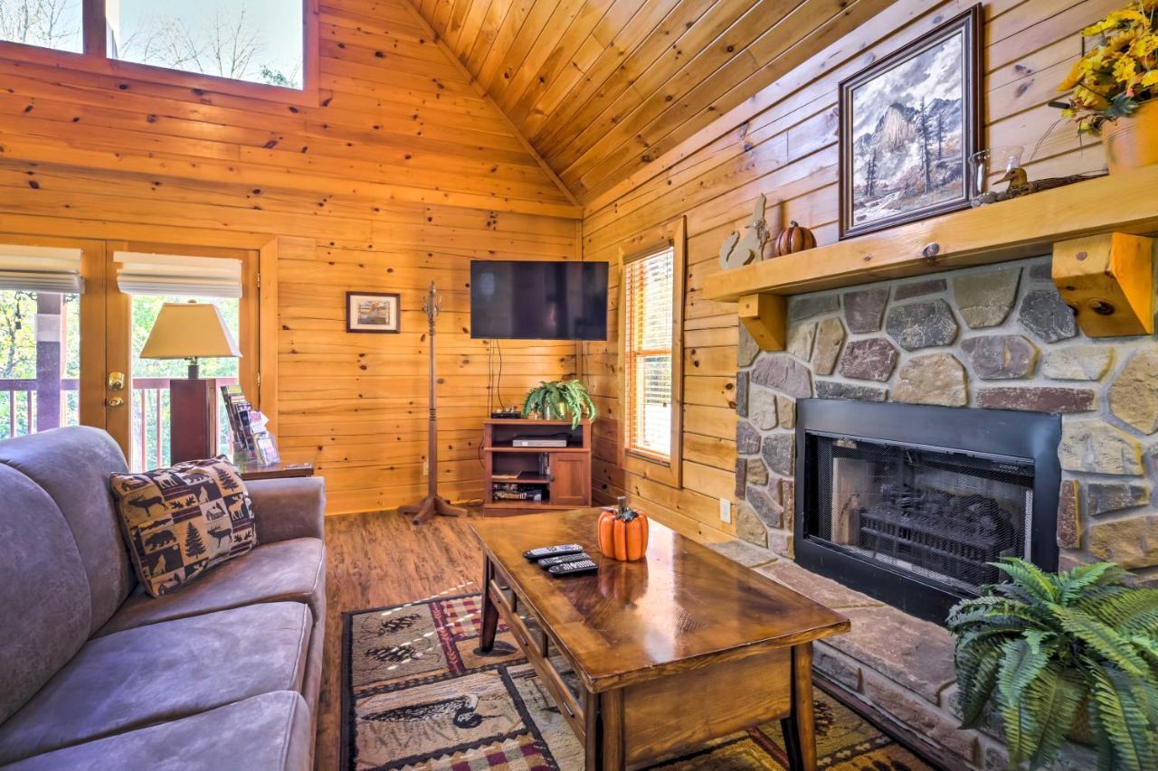 Sevierville Retreat Private Hot Tub And Lake Views! Εξωτερικό φωτογραφία
