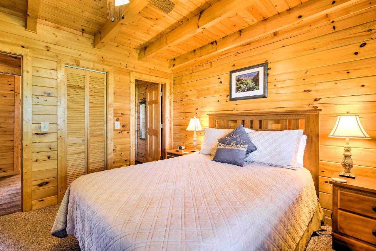 Sevierville Retreat Private Hot Tub And Lake Views! Εξωτερικό φωτογραφία