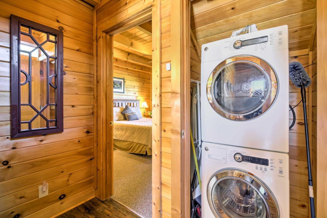 Sevierville Retreat Private Hot Tub And Lake Views! Εξωτερικό φωτογραφία